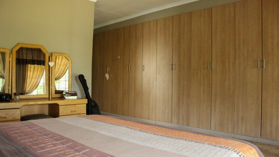 3 Bedroom Property for Sale in Lindequesdrif North West